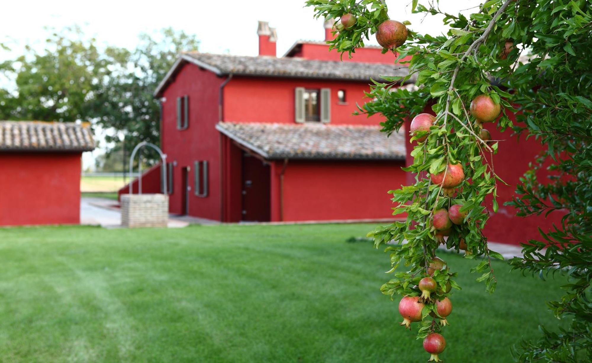 Residenza Torre Acquatino Aparthotel Spello Exterior photo