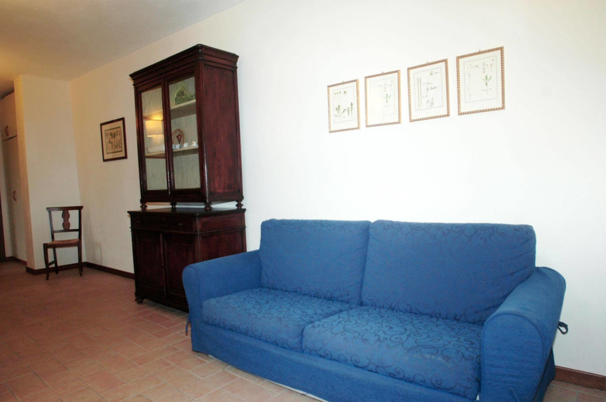 Residenza Torre Acquatino Aparthotel Spello Exterior photo